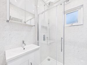 Photo 18- click for photo gallery